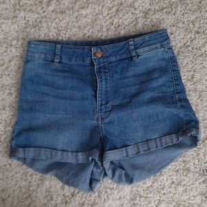Jean Short, blue, size 10